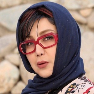 بهنوش بختیاری فرزند خوانده اش را پس فرستاد! +فیلم