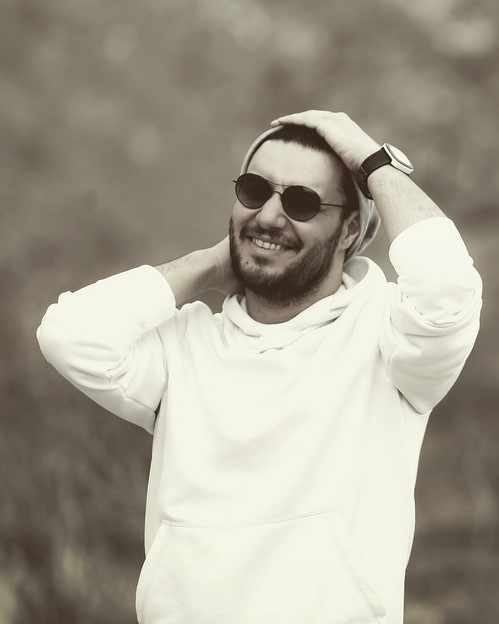 چهره ها در شبکه های اجتماعی 549