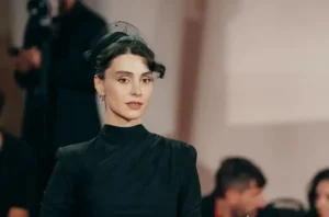بیوگرافی لاله مرزبان ؛ از شروع بازیگری در ۱۶ سالگی تا درخشش در جشنواره ونیز ۲۰۲۶