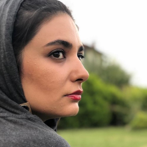چهره ها در شبکه های اجتماعی 587