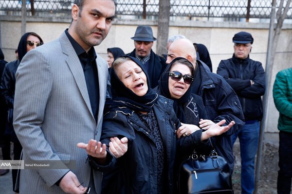 مادر پیام صابری تشییع پیام صابری