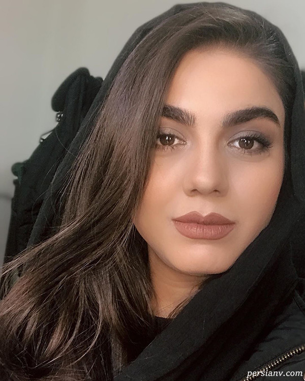 آزاده زارعی