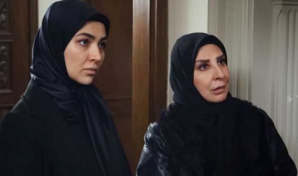 پرستو الماس در چشم بندی