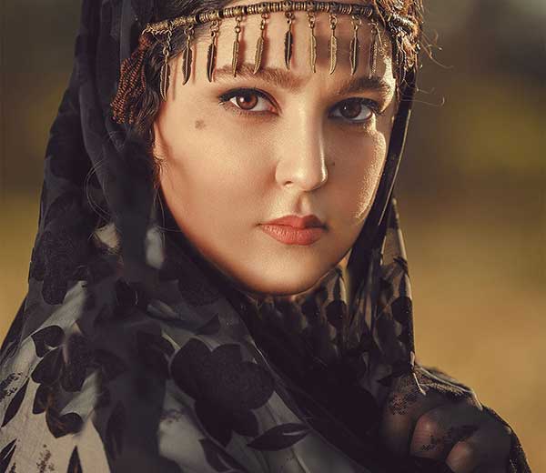 زندگی مهسا هاشمی ، سارا سالاری در چشم بندی ؛ از شهرت در کودکی تا بازیگری