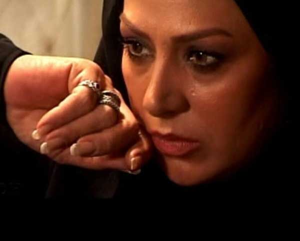 فوت مادر نسرین مقانلو تا تیپ المیرا شریفی مقدم مجری سال تحویل