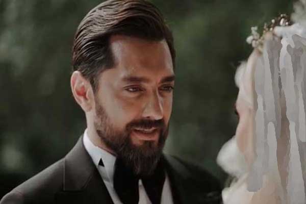 تصاویری از عروسی بهرام رادان و مینا مختاری در خارج از کشور