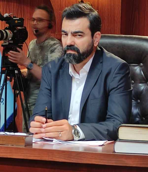بیوگرافی بهزاد خلج