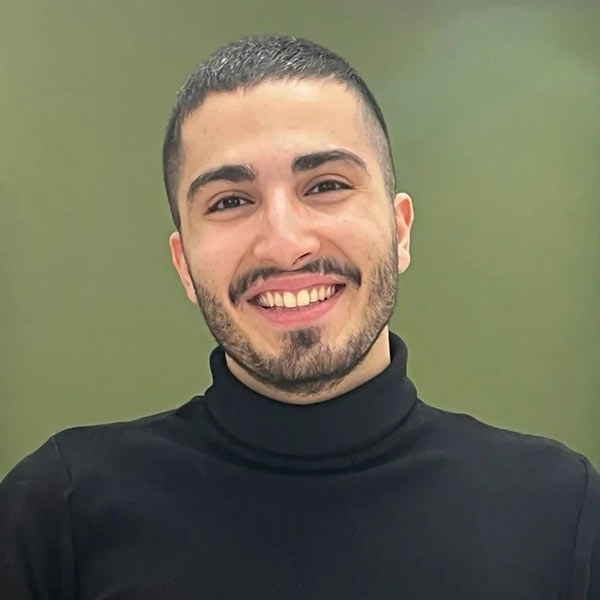 بیوگرافی امیرحسین نعیمی