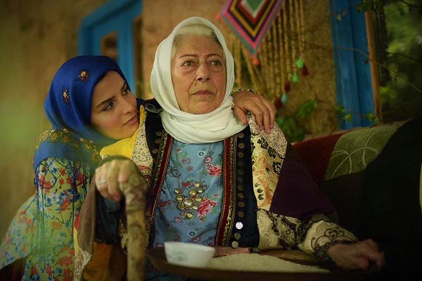 سریال مادر سوجان روایتی از تاریخ معاصر ایران از داستان و بازیگران تا زمان پخش و تیزر آن