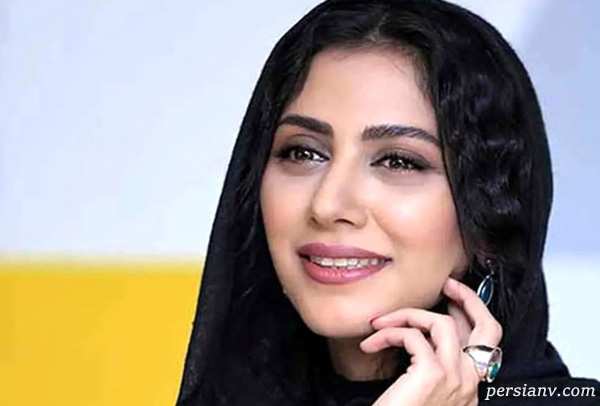 مونا فرجاد
