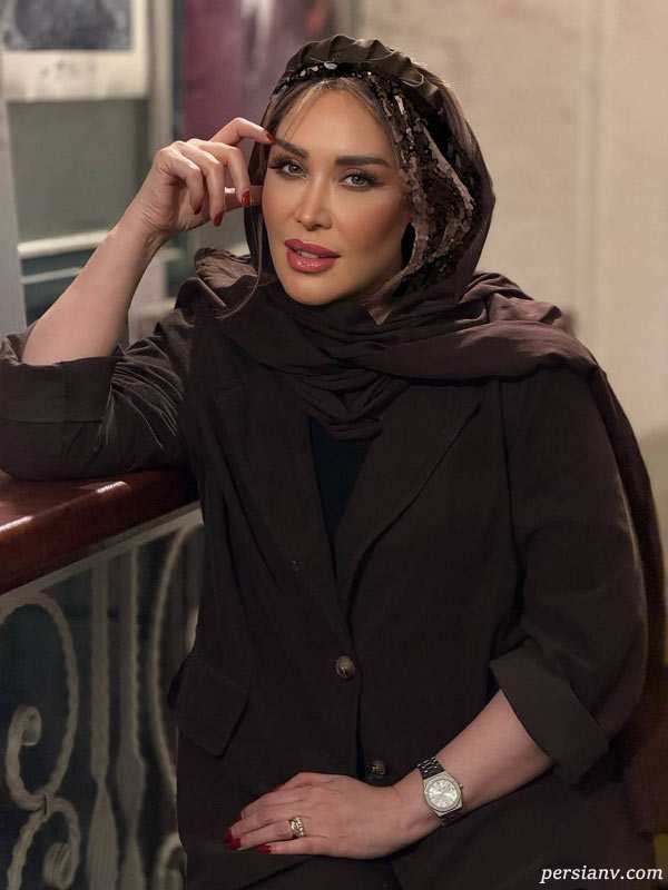 سارا منجزی سارا منجزی