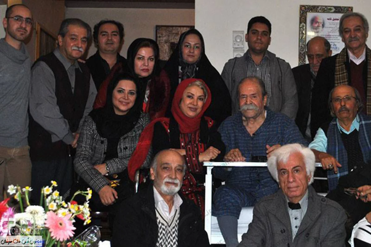 عکس عیادت بازیگران از محمد علی کشاورز عکس عیادت بازیگران از محمد علی کشاورز