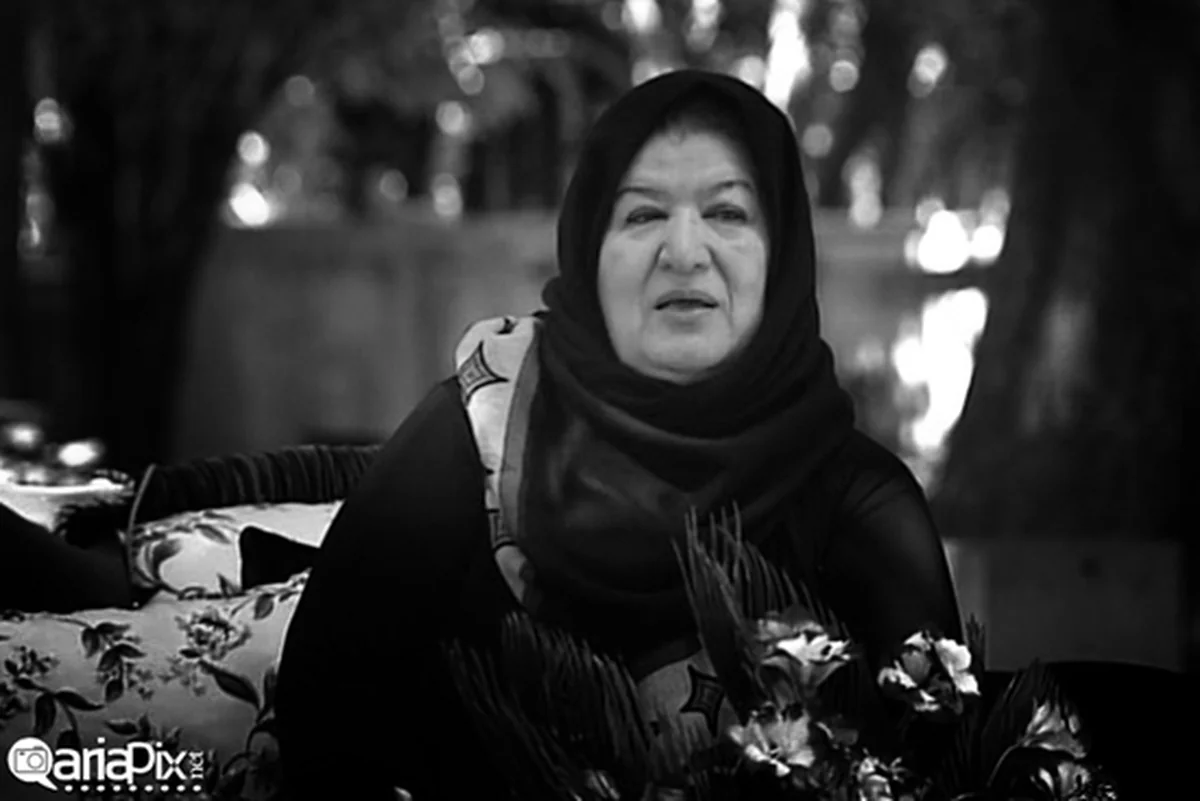 طناز طباطبایی در خوشا شیراز