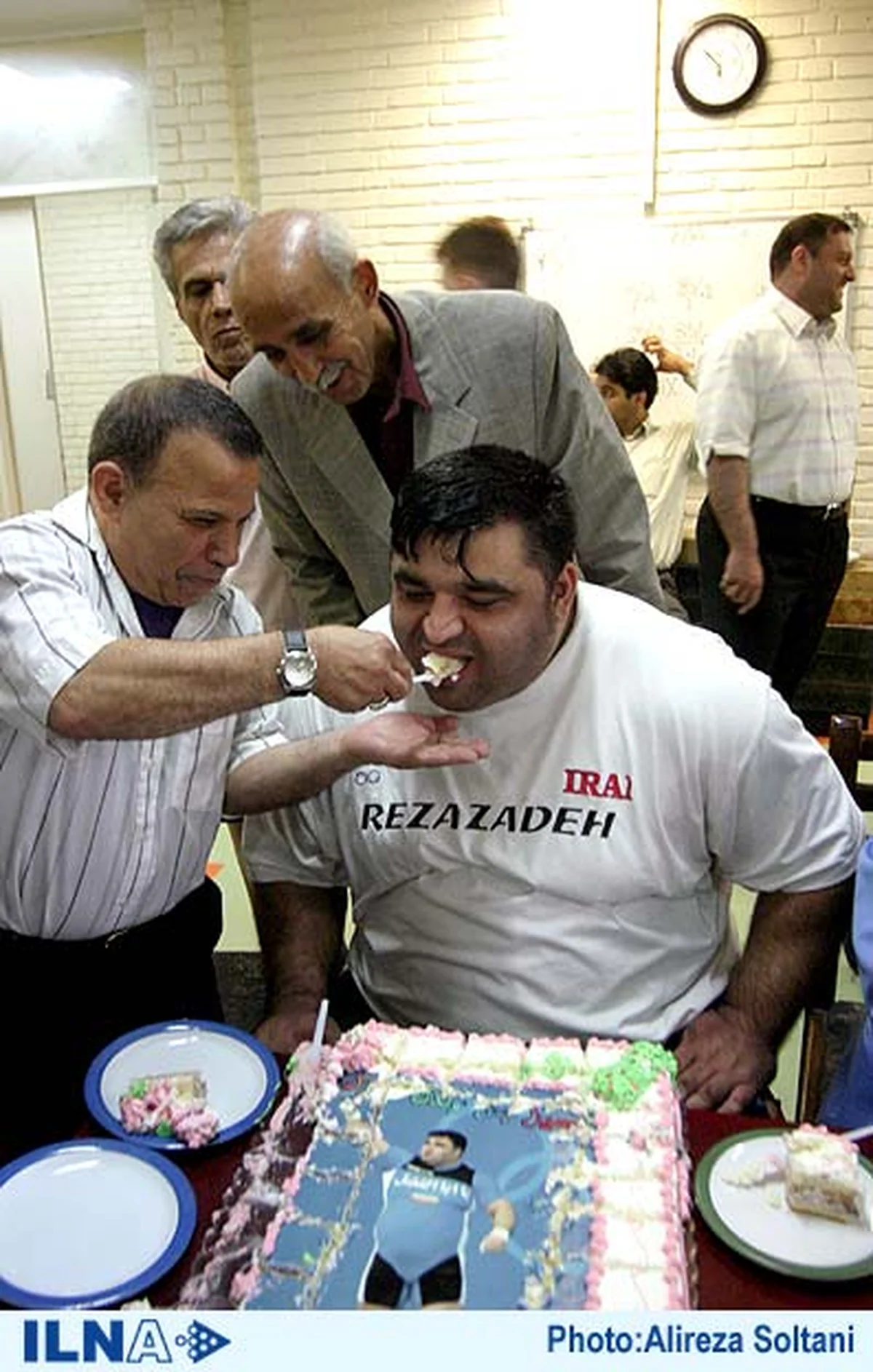 حسین رضازاده بیوگرافی