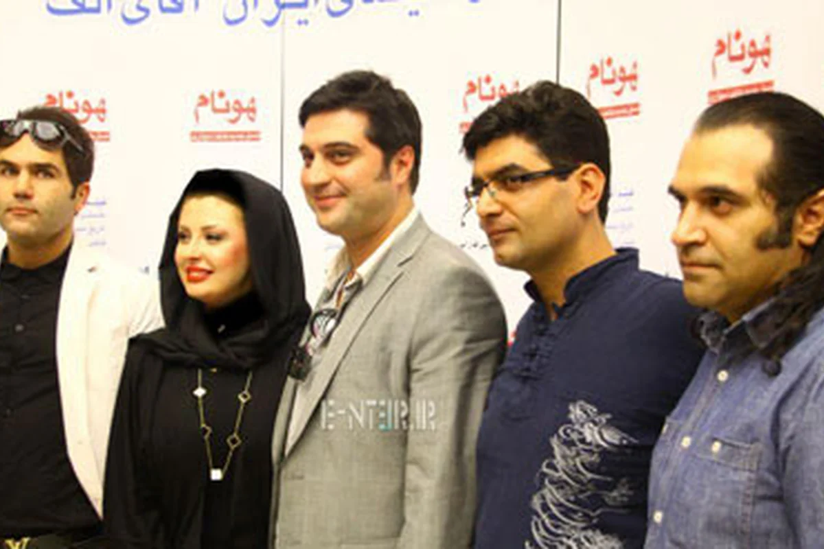 عکس جدید نیوشا ضیغمی و همسرش در اکران فیلم آقای الف