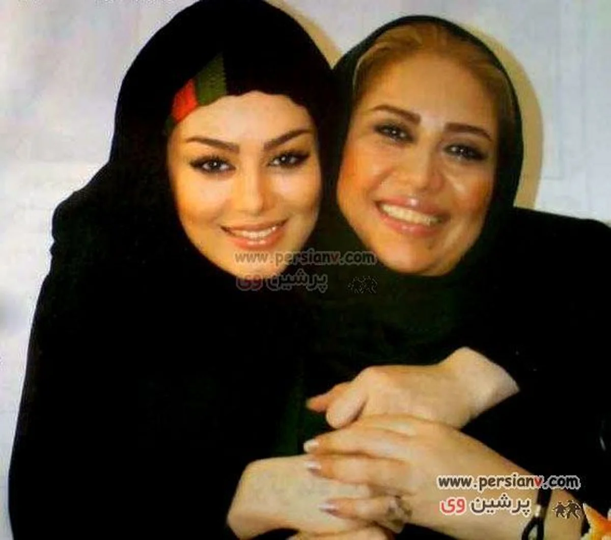 عکس سحر قریشی با مادرش