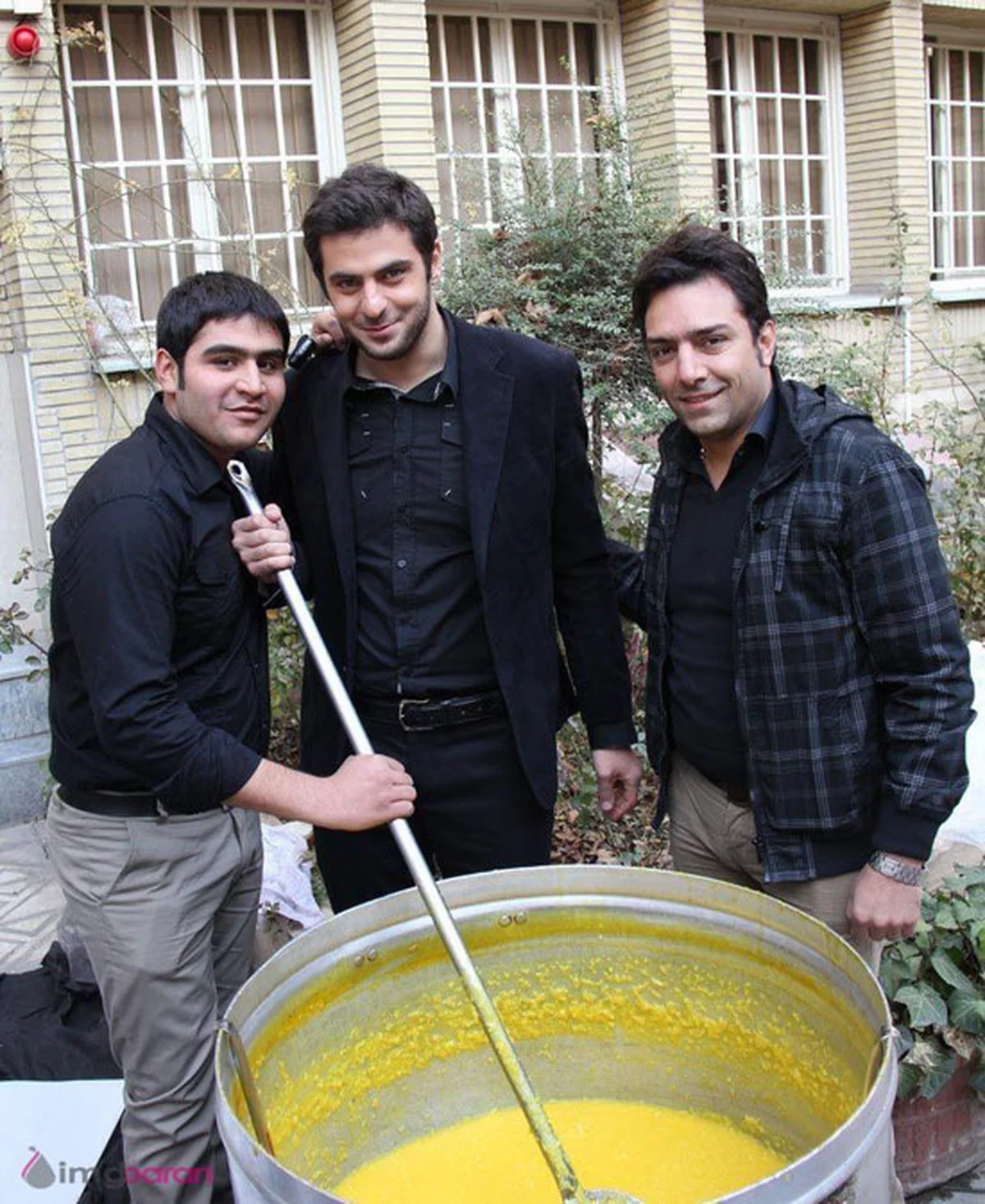 عکس نذری ماه عسل مجری