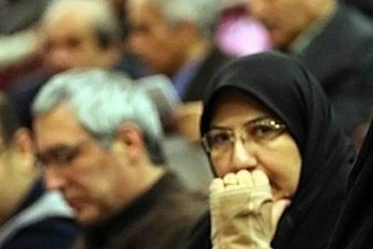 عکس ابراهیم حاتمی کیا در کنار همسرش؛ نگاهی به زندگی شخصی کارگردان