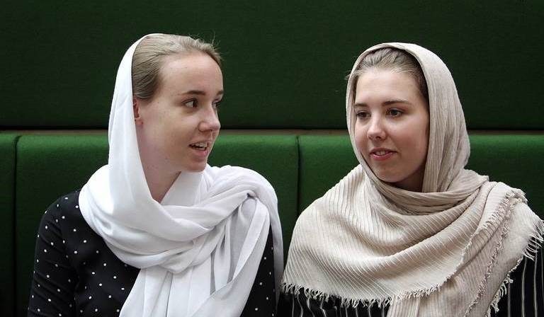 حضور دانشجویان هلندی در مجلس شورای اسلامی؛ دیدار با امیرعبداللهیان