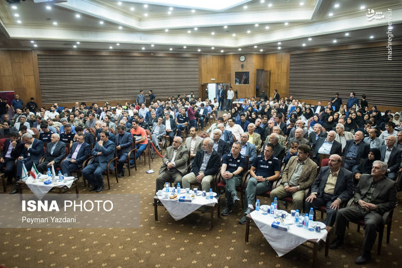 مراسم رونمایی از پیراهن تیم ملی والیبال تصاویر رونمایی از پیراهن تیم ملی والیبال