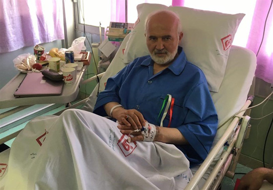 احمد توکلی در بیمارستان بستری شد!