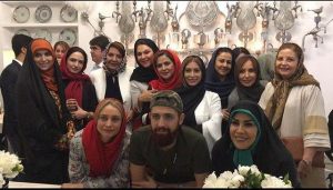 بازیگران سرشناس در مراسم افتتاحیه رستوران فریبا نادری