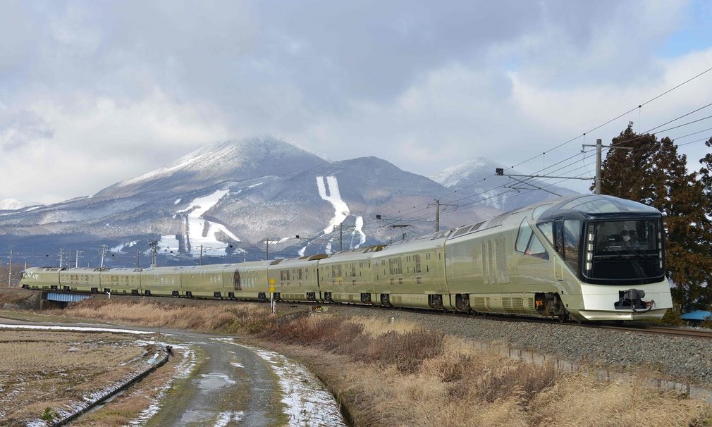 شیکی شیما، لوکسترین و مدرنترین قطار جهان تصاویر لوکسترین و مدرنترین قطار جهان