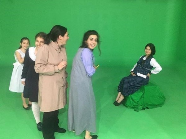 بازیگران سریال نفس کلاه گیس به سر ندارند!