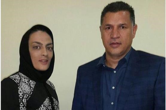 شهربانو منصوریان در کنار دایی، عابدزاده، نکونام، پروین و رییس جمهور