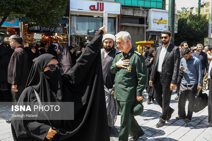 مراسم تشییع پیکر همسر آیتالله علم الهدی مراسم تشییع همسر آیتالله علمالهدی