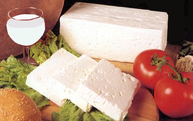 بهترین پنیر برای مصرف روزانه کدام است؟