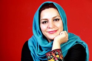 انتقاد و عصبانیت تهمینه میلانی از این پوستر تبلیغ حجاب