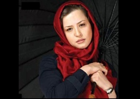 حجاب مهراوه شریفی‌نیا در حرم امام رضا (ع)