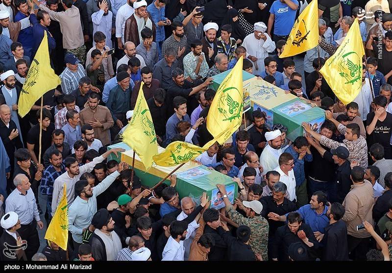 تشییع پیکر شهدای مدافع حرم در قم تشییع پیکر شهدای مدافع حرم در قم