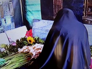 عبای رهبر معظم انقلاب در محل دفن شهید حججی !