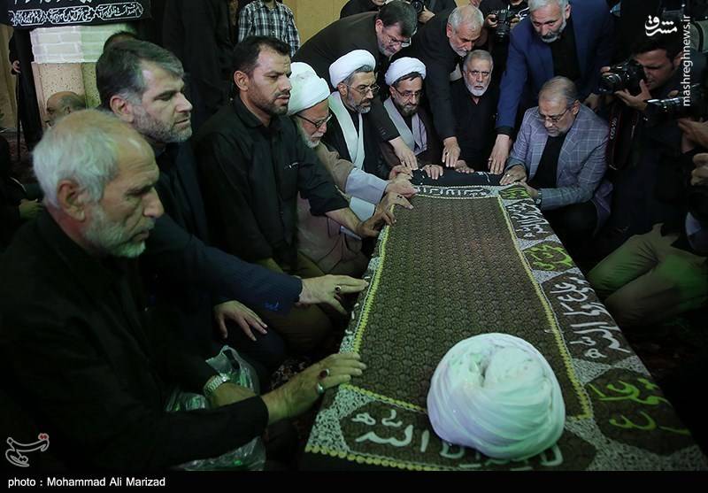 مراسم تشییع پیکر آیتالله راستی کاشانی در قم! مراسم تشییع آیتالله راستی کاشانی