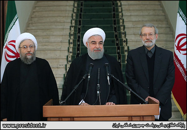 روحانی: مردم حواسشان به موسسات اعتباری باشد!