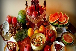 افرادی که نباید در شب یلدا انار و هندوانه بخورند!