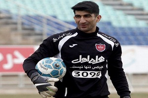شوخی علیرضا بیرانوند با هواداران پرسپولیس و لحظات شاد تمرینات