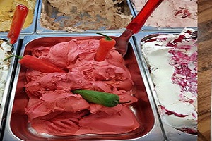 تندترین و خطرناک‌ترین بستنی دنیا!