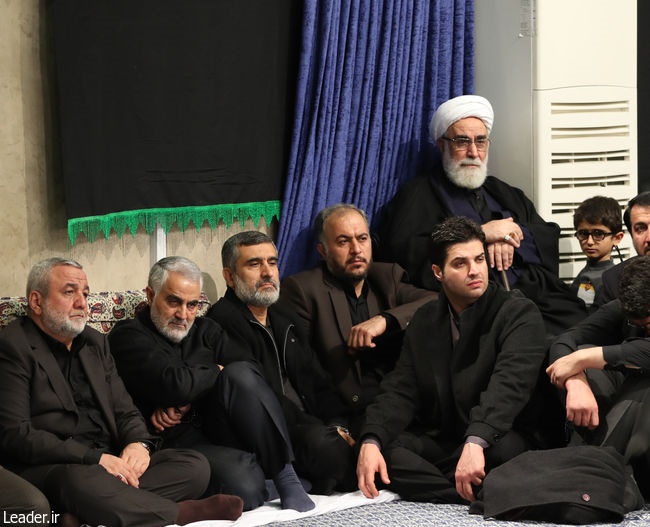 سردار سلیمانی در مراسم عزاداری سردار سلیمانی در عزاداری بیت رهبری