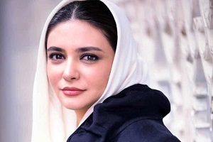 لیندا کیانی عکسی را در کنار محمدعلى بهمنى منتشر کرد