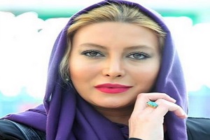 مدل مانتوی جدید فریبا نادری و تبلیغ او برای طراح آن !