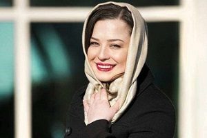 چهره مهراوه شریفی نیا بازیگر معروف در ترافیکی بسیار مجلسی!