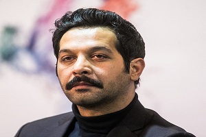 تصویری جالب و دیدنی از کامران تفتی روی ویلچر