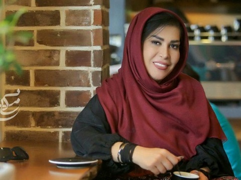 الهام صفوی زاده مجری