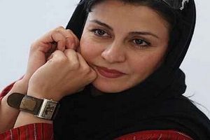 سلفی جذاب خواهرانه مریلا و ملیکا زارعی در خودرو!