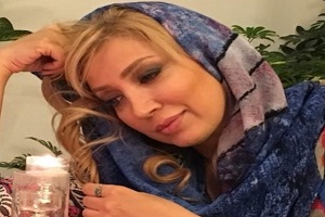 نگار عابدی و دخترش در جشن نمایش سرحدات لیر