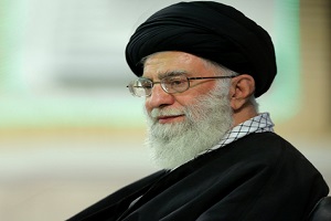 تصویری دیده نشده از سید مصطفی خامنه ای , بزرگترین فرزند رهبر!