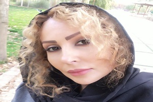 اعتراض پرستو صالحی : آقا جای ما حواستو بده به دزدا و اختلاس گرا!